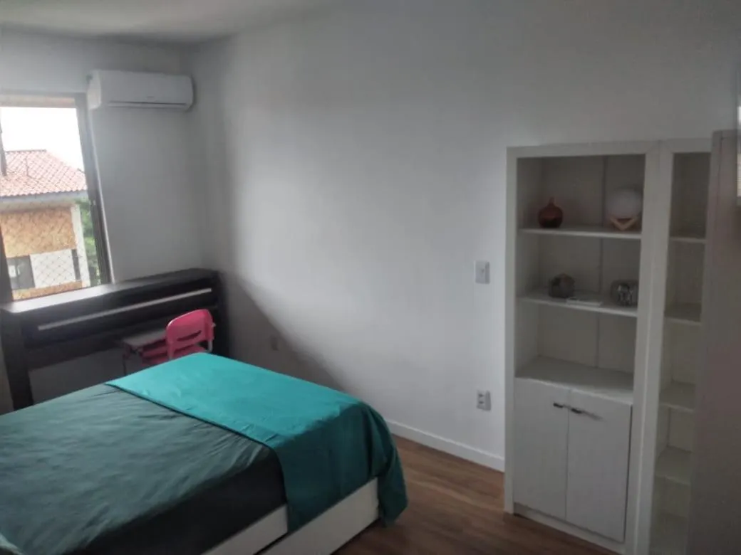 Segurança e conforto na Praia Brava a 100 do mar - Condomínio Curimã Florianópolis Apartamento